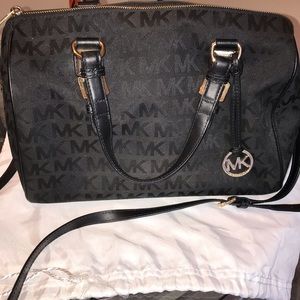 Michael Kor’s purse - like new
